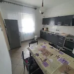 Holiday home Wolf Vendeghaz *
