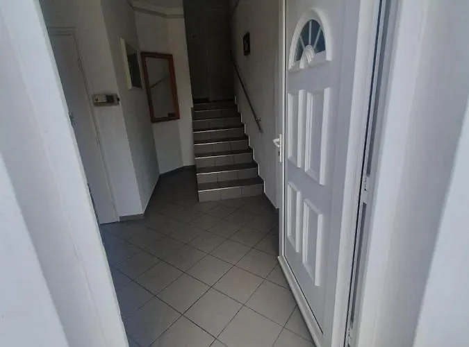 Wolf Vendeghaz Semesterbostad Balatonkeresztúr