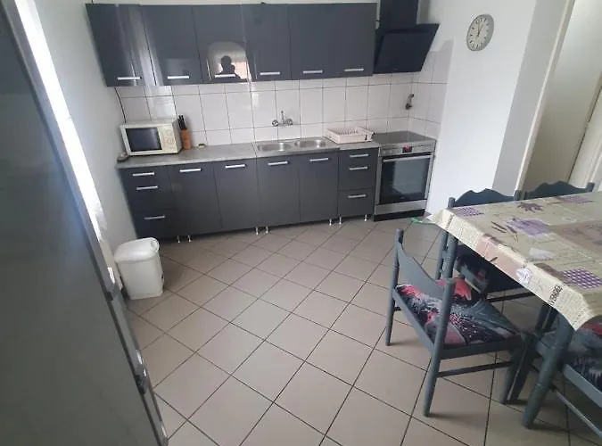 Semesterbostad Wolf Vendeghaz